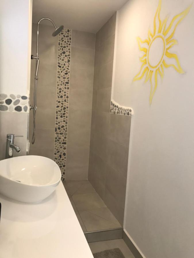 Villa Pura Vida Andalusien Алгаробо Екстериор снимка